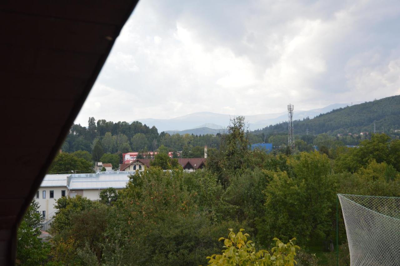 Baza Sportiva Adelina Hotel Câmpulung Exterior photo