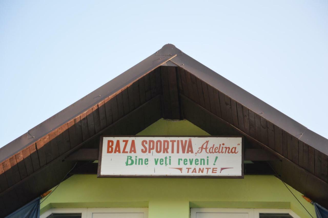 Baza Sportiva Adelina Hotel Câmpulung Exterior photo